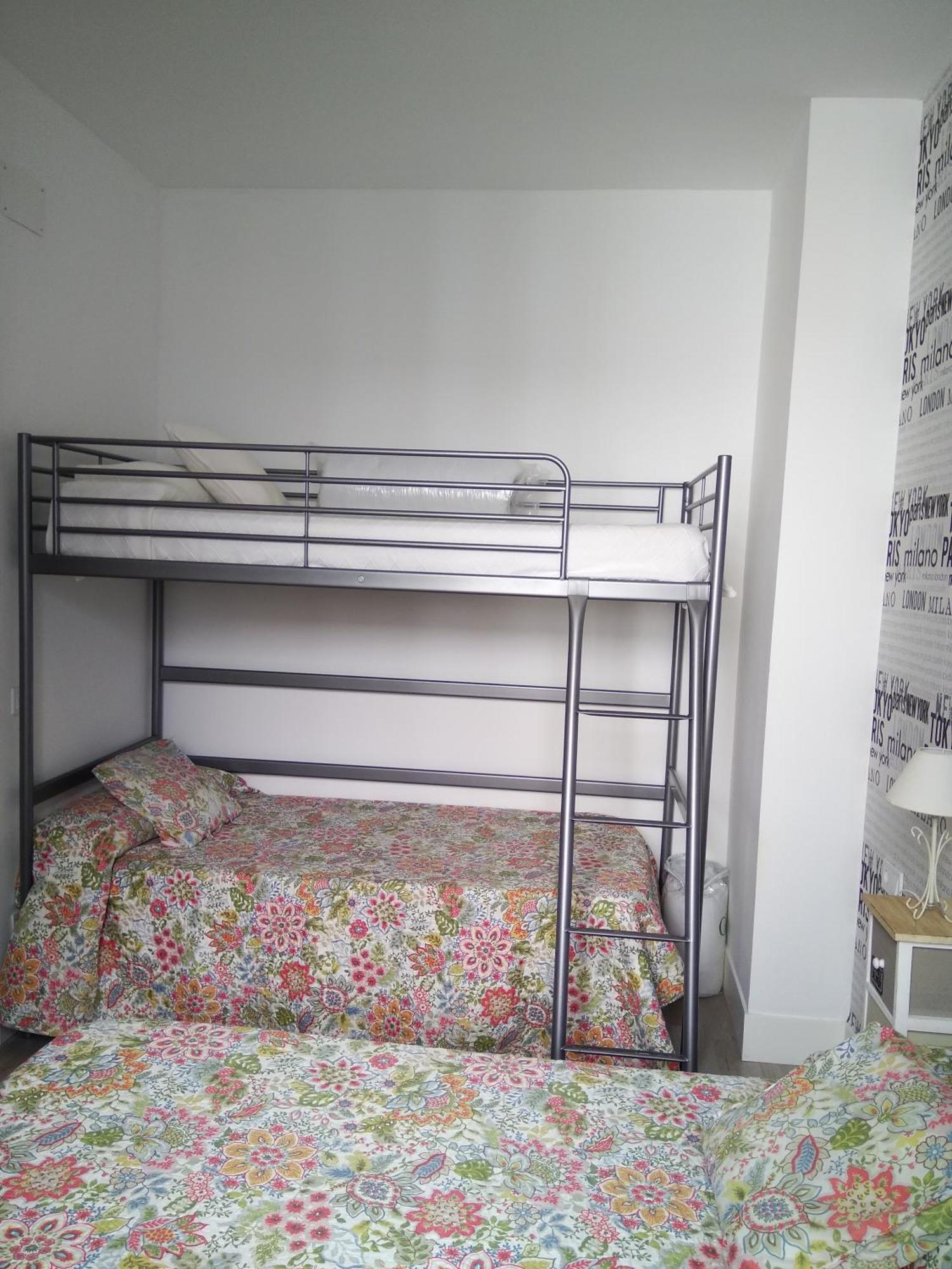 Rua Nova 28, 3 Dormitorios, Wifi, Ps4 Y Netflix, A 200m Catedral Appartement *