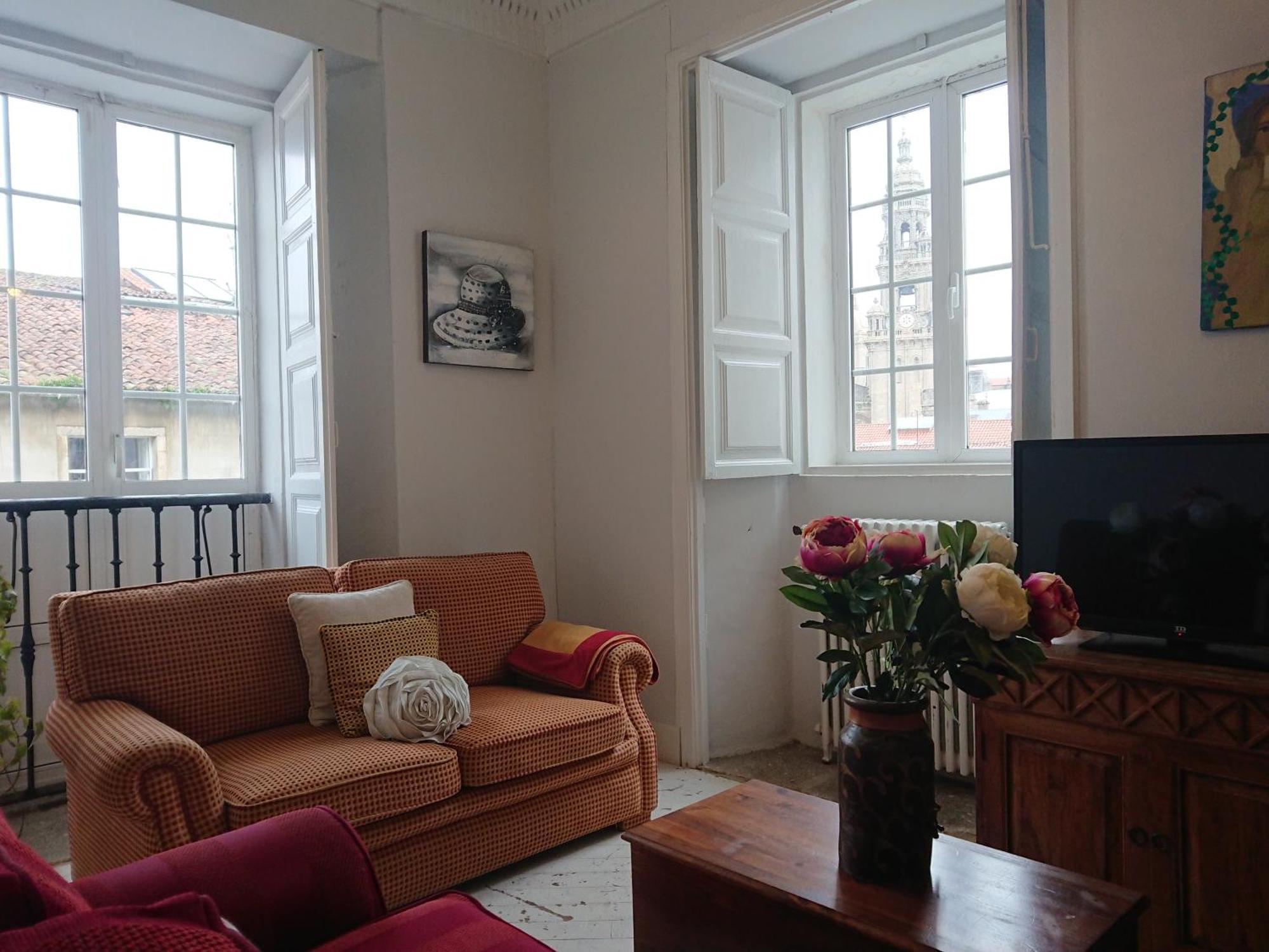 Rua Nova 28, 3 Dormitorios, Wifi, Ps4 Y Netflix, A 200m Catedral Appartement