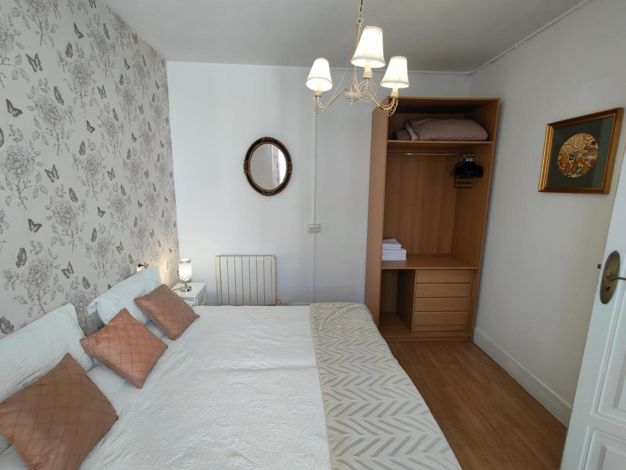Appartement Rua Nova 28, 3 Dormitorios, Wifi, Ps4 Y Netflix, A 200m Catedral *