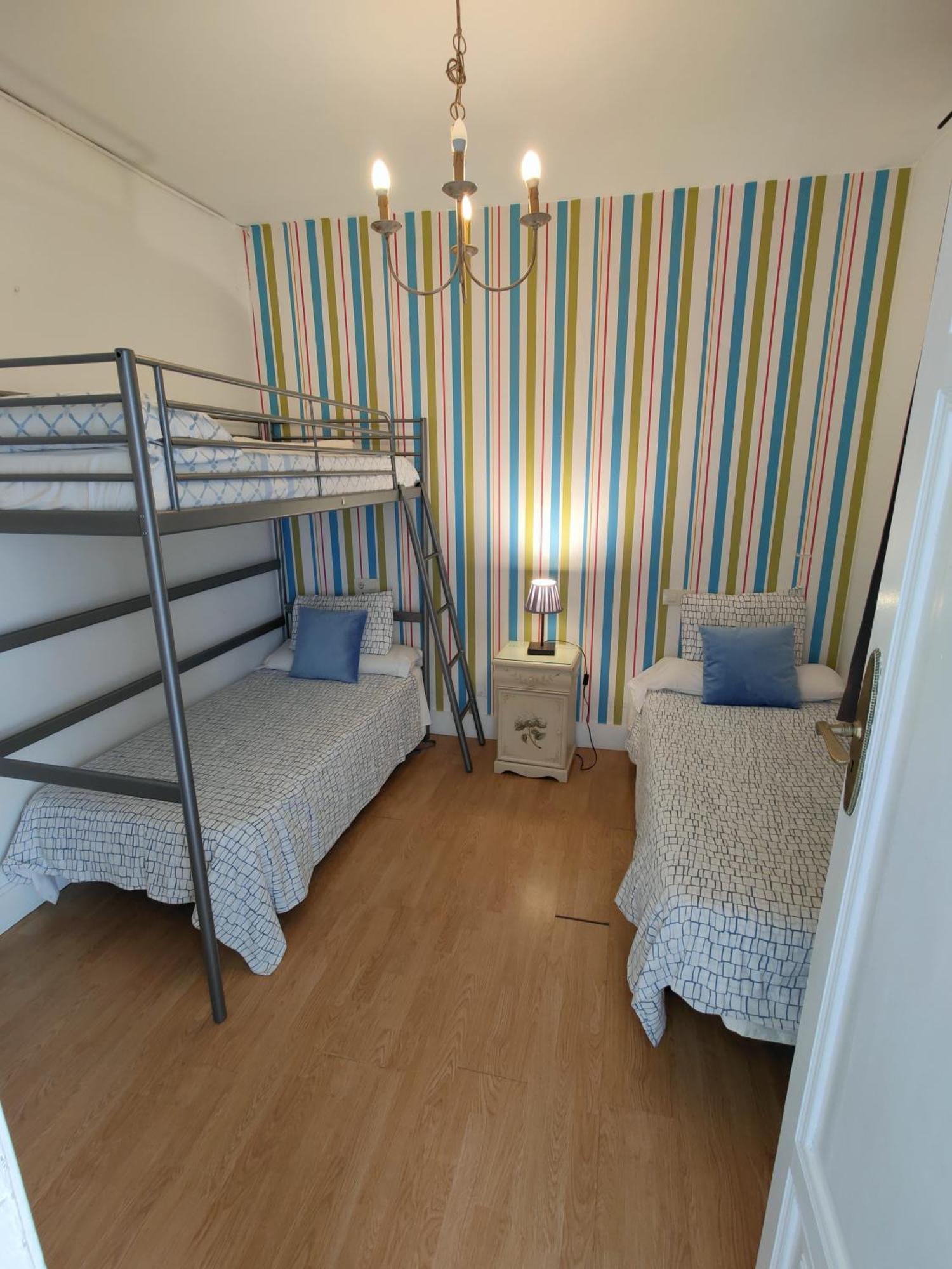 Rua Nova 28, 3 Dormitorios, Wifi, Ps4 Y Netflix, A 200m Catedral Appartement